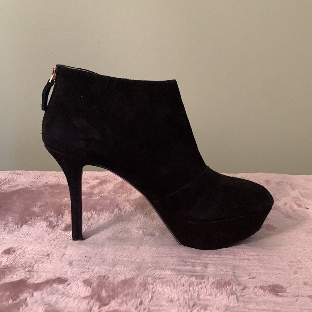 Nine West black suede platform booties